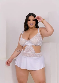 Imagem do CAMISOLA PLUS SIZE SEXY DE RENDA COM ARO