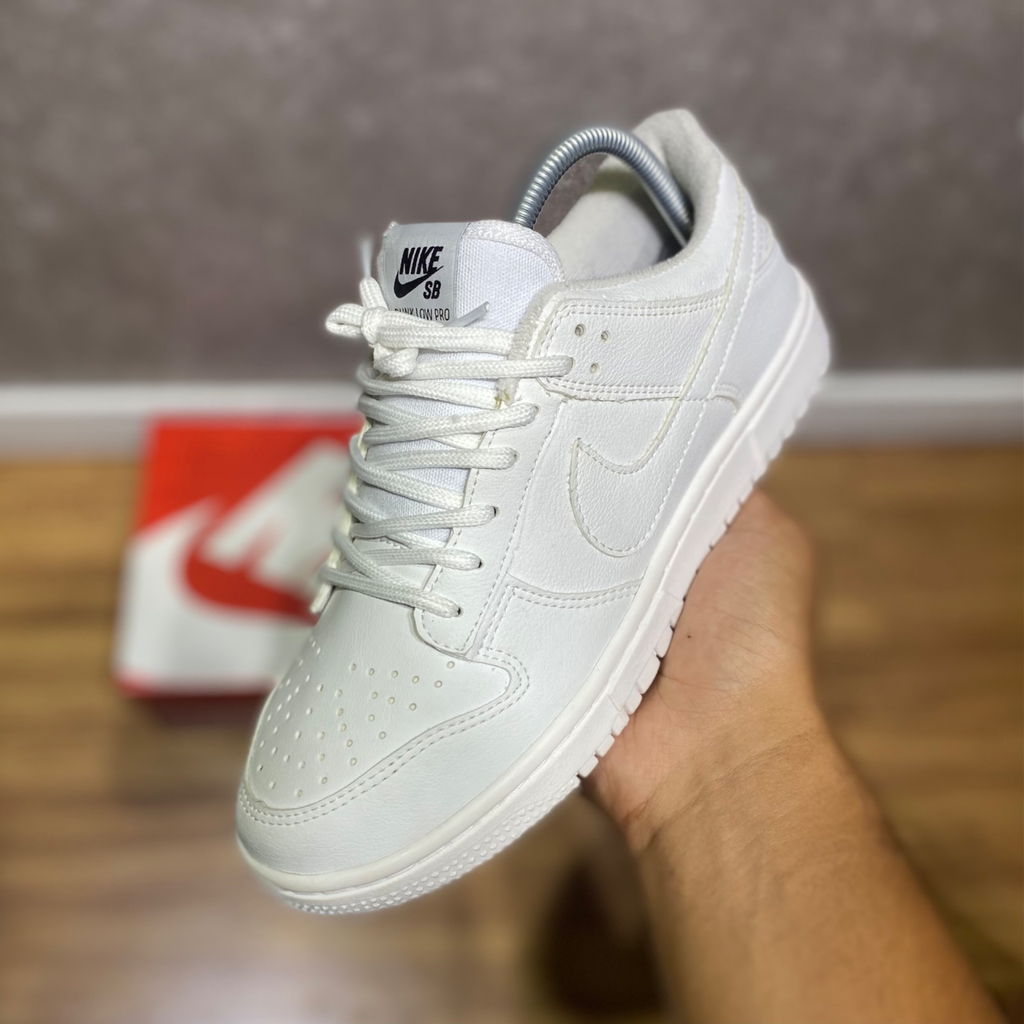 NIKE DUNK LOW PRO - BRANCO - Comprar em DG BRANDS