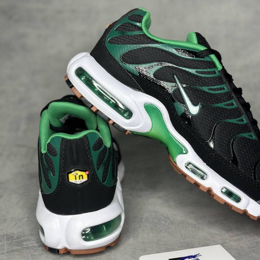 NIKE TN PLUS BLACK GREEN Comprar em DG BRANDS