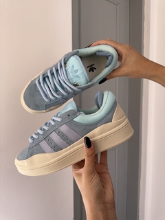 Adidas Campus Bad Bunny Azul na internet