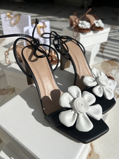Sandalia Flor - Pitty Shoes