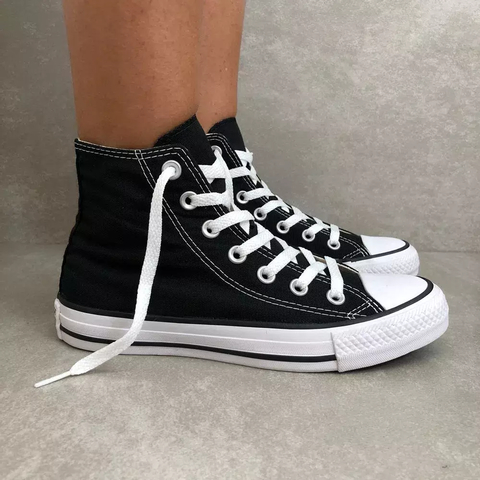 Tênis Converse Chuck Taylor All Star Cano Alto CT0004 - Preto/Vermelho