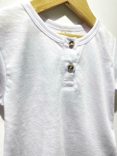 Remera HERMES m/c.