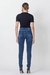 Calça jeans skinny azul médio acetinada - Andreza Chagas | Premium Denim | Jeans Sustentável 