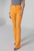 Calça jeans flare april laranja