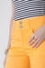 Calça jeans flare april laranja na internet