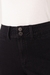Calça wideleg bibiana preto estonado Detalhes boões com aplicações