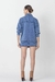 Camisa Feminina Jeans Oversized Jennifer - Andreza Chagas | Premium Denim | Jeans Sustentável 