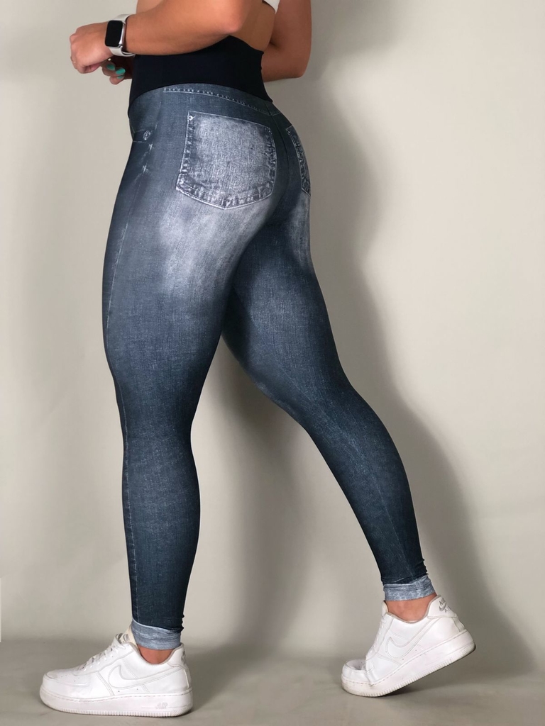 Calça legging fitness fake jeans ciano escuro por R$ 23,90 no