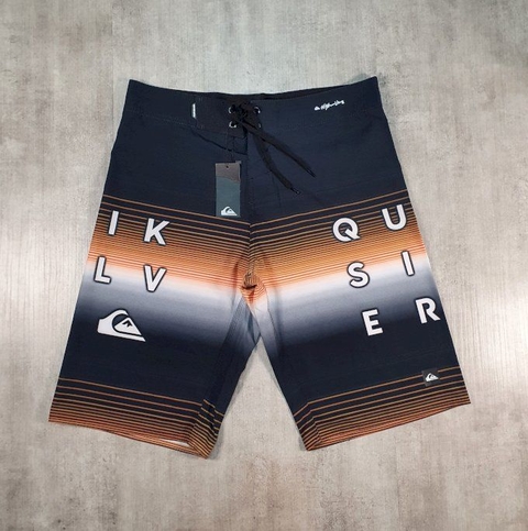 Bermuda Quiksilver Passeio Elastano Preta Logo Bordado