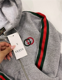 Jaqueta Gucci Ziper Bordada Com Detalhe Na Lateral - comprar online