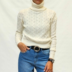 Sweater Polera Crema