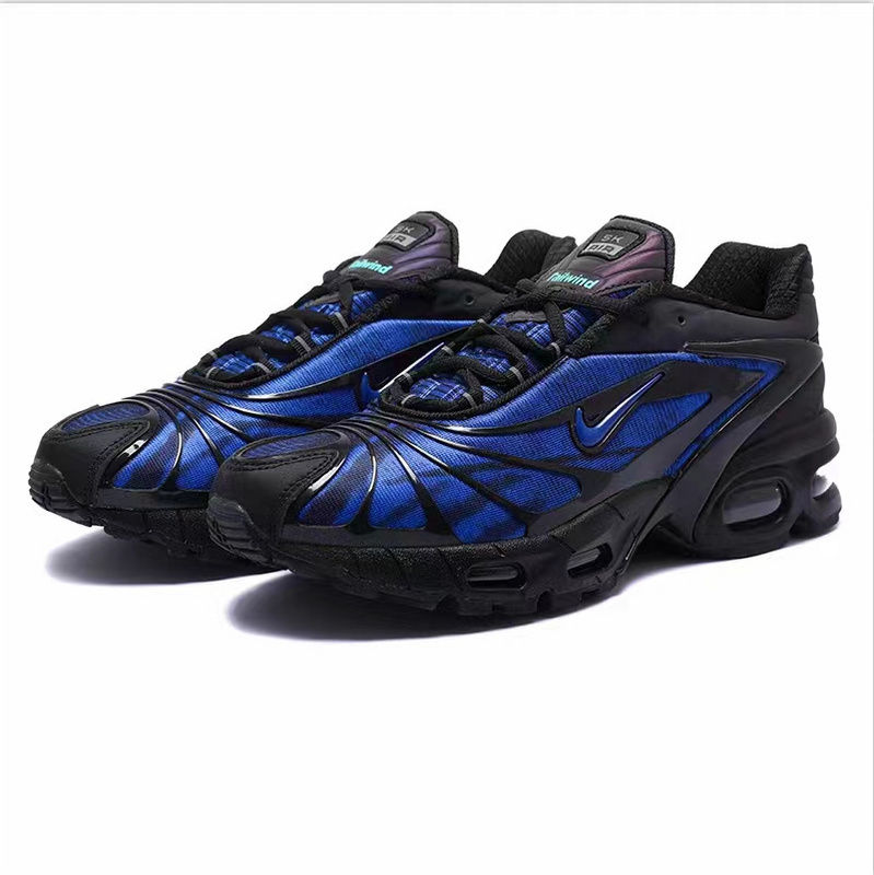 Black blue nikes sales