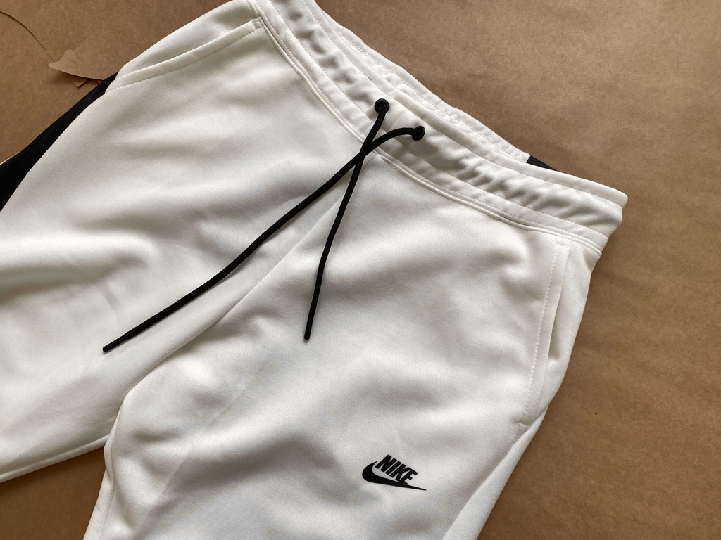 Nike tech fleece off white clearance