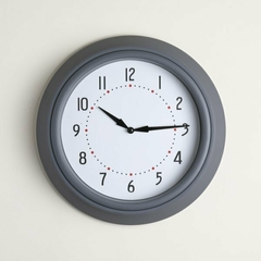 Reloj Queens Grey 30.5cm