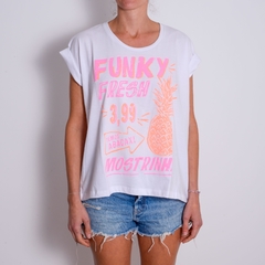 REMERA CORONA FUNKY