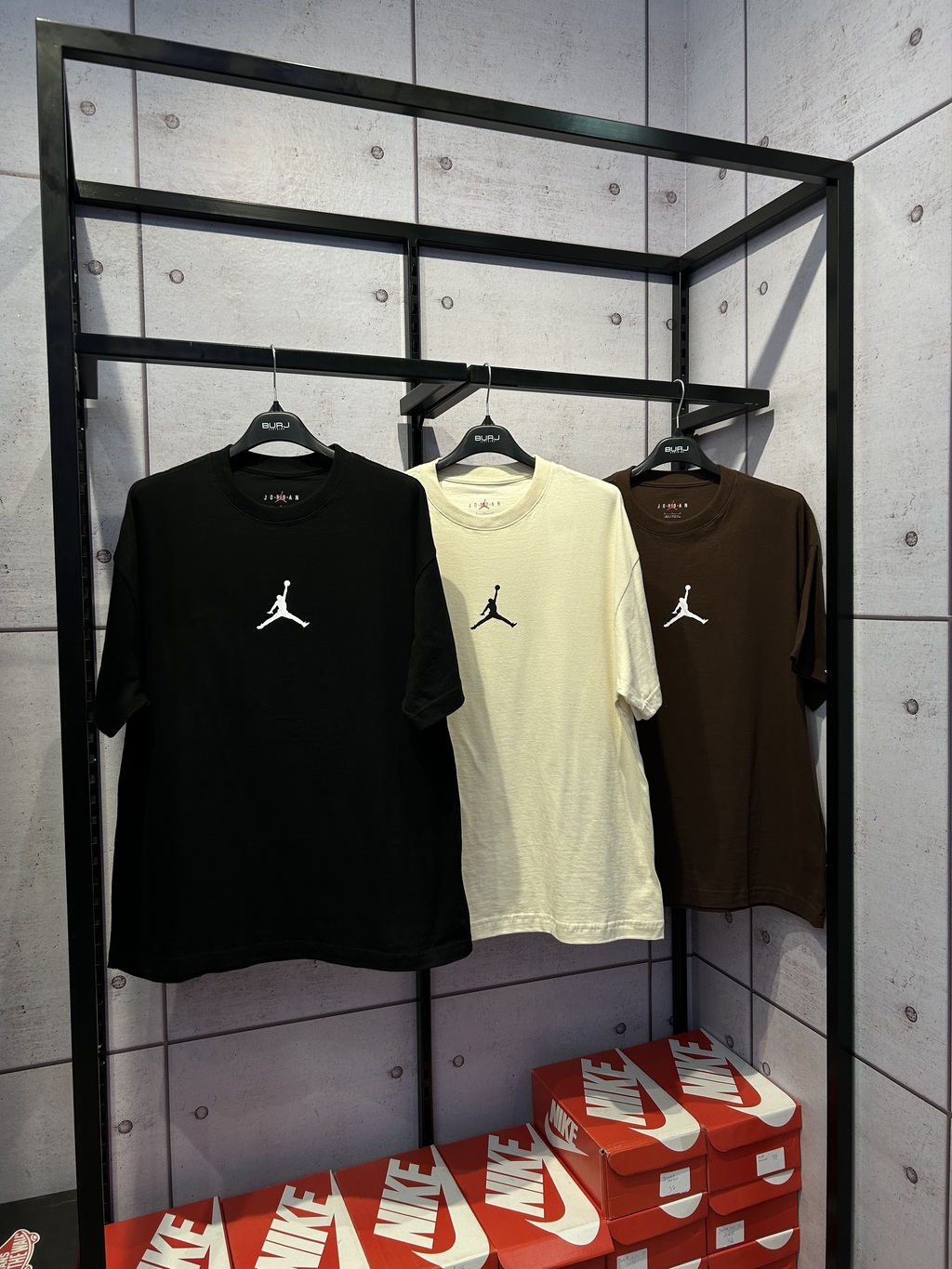 CAMISETA OVERSIZED JORDAN Comprar em Burj Clothing