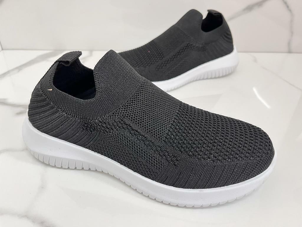 Zapatillas elastizadas 2024 con cordones