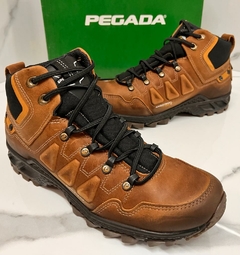 BOTAS BORCEGOS CUERO PEGADA - comprar online