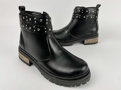 BOTAS BAJAS ECO CUERO CHLOE - comprar online