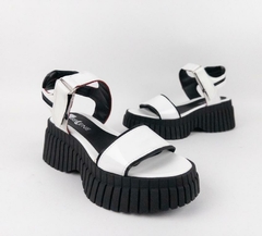 SANDALIAS ALTAS ECO CUERO SELENE