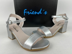 SANDALIAS FIESTA SIN PLATAFORMAS ECO CUERO FRIENDS - Step Calzados