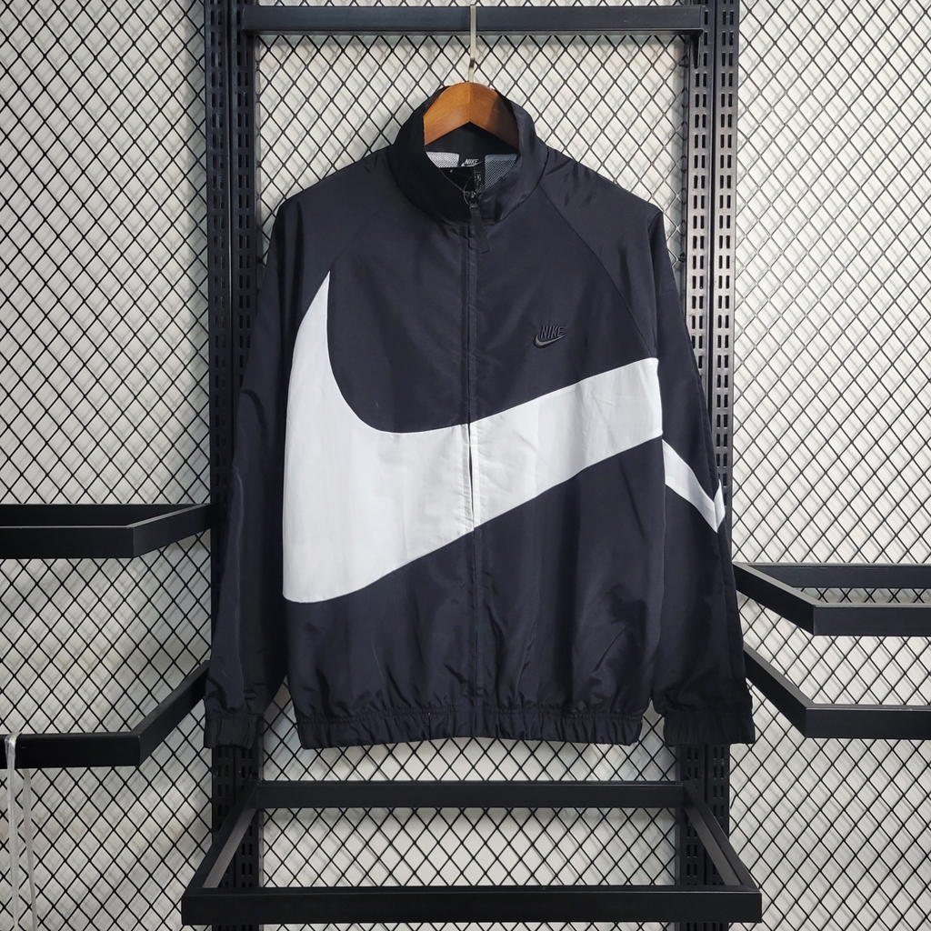 Corta vento da nike preta cheap e branca