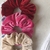 Kit 3 Scrunchies Veludo Padrão - comprar online