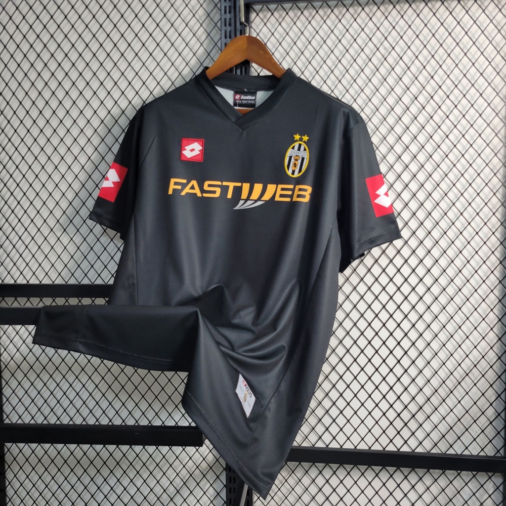 Juventus Black Retro Away Shirt 2001 02 AREA10