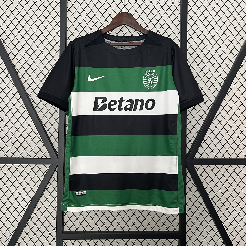 Camiseta Local Verde y Negra de Sporting CP 2024 25 AREA10
