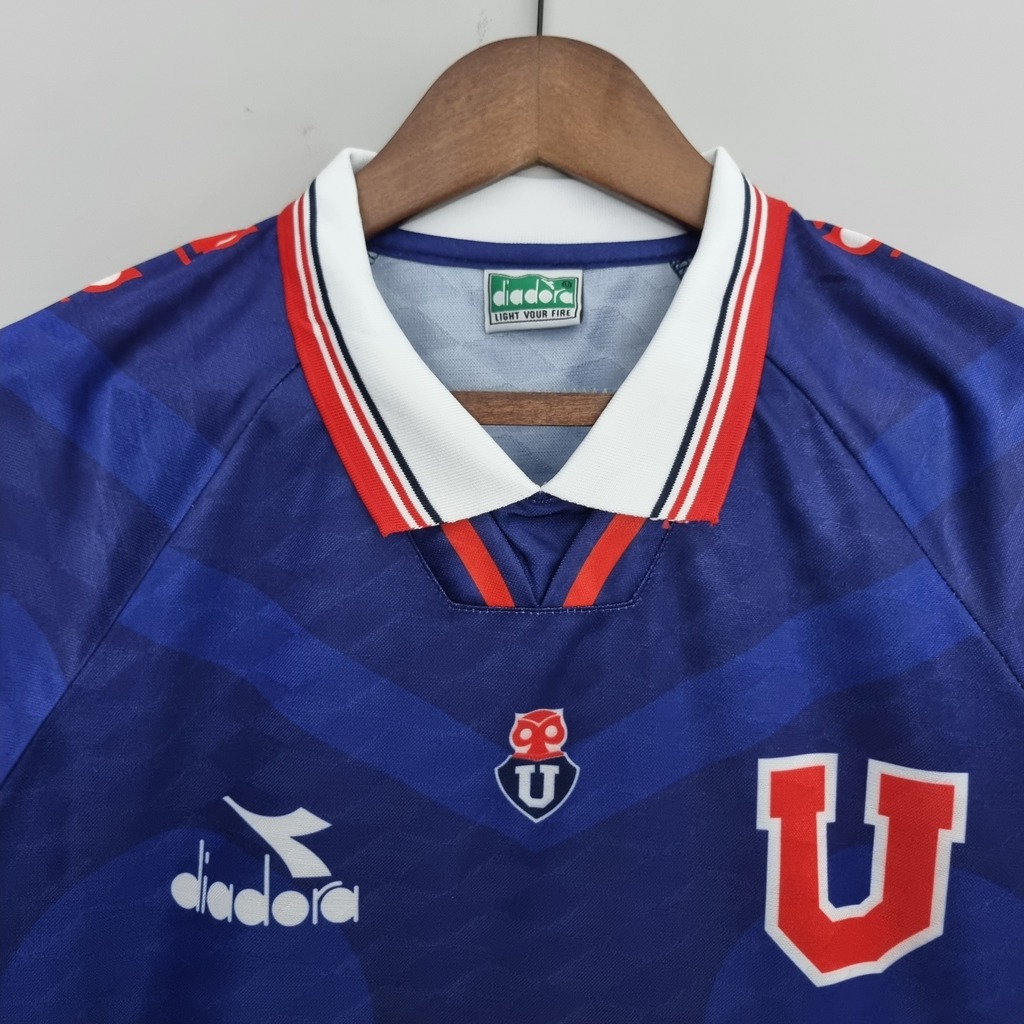 Camiseta Retro Local Azul de Universidad de Chile 1996 AREA10