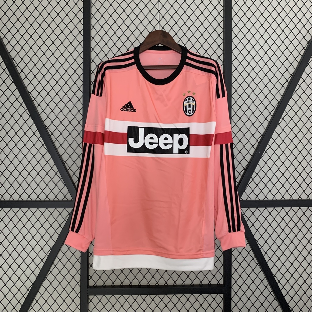 Juventus Pink Retro Log Sleeves Shirt 2015 16 AREA10