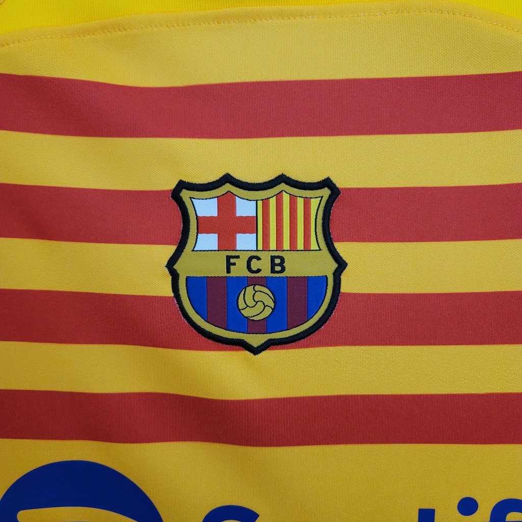 Cuarta Camiseta Amarilla de FC Barcelona 2022 2023 AREA10