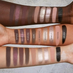 Pretty Grunge Eyeshadow Palette en internet