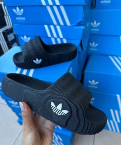 Chanclas Adidas ADILETTE- Negras - comprar online