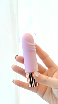 00921 | Mini vibrador recarregável com 10 modos de vibração - YOUVIBE