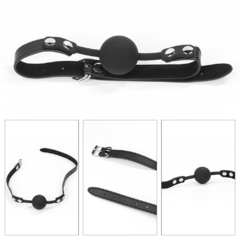 01926 | Kit Bondage Luxo com 3 peças - mordaça,algema e chicote - LOVETOY - E-VARIEDADES