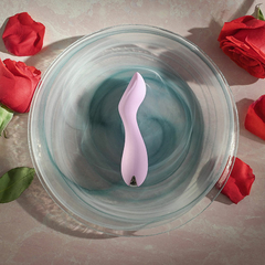 11431 | Vibrador Recarregável Ponto G. Possui 10 Modos de Vibração – EVOLVED LILAC G – VR-114