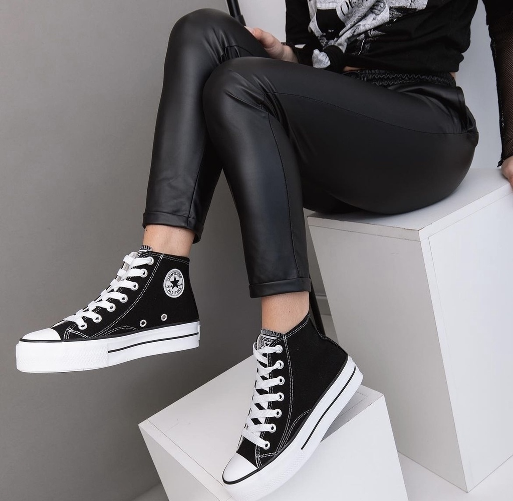 Converse botita new arrivals