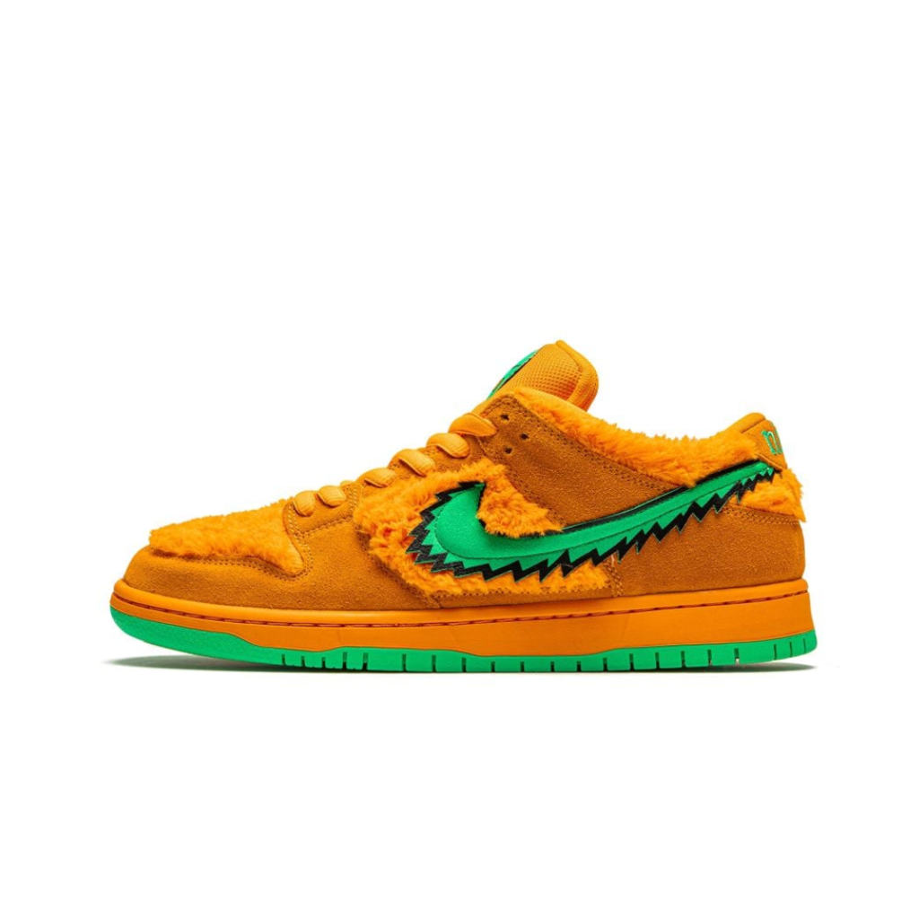 Gray and orange nike dunks discount