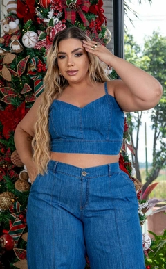 CONJUNTO - CALÇA PANTALONA E CROPPED JEANS PLUS SIZE, LAVAGEM CLARA na internet