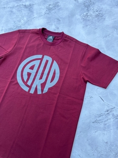 REMERA BORDO CARP RIVER en internet