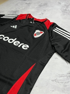 REMERA NEGRA ENTRENAMIENTO RIVER - comprar online