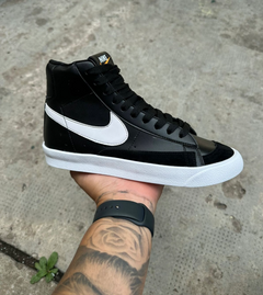 Nike blazer mid black