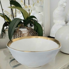 Bowl branco e dourado em porcelana 15cm diâmetro - comprar online