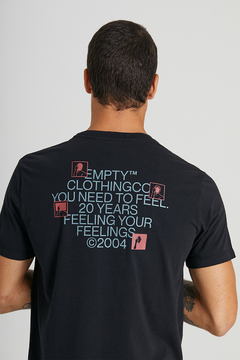 CAMISETA EMPTY 20 YEARS