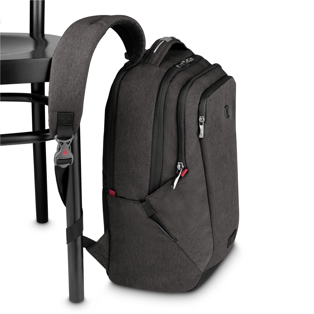 Elite player backpack best sale for nintendo switch