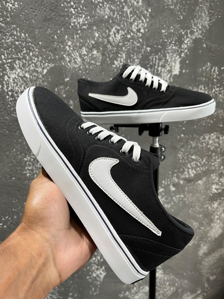 Nike sb shoes online hotsell