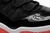 Air Jordan 11 Low "Bred" na internet