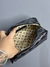 Necessaire Louis Vuitton - Pequena - Jota's Imports